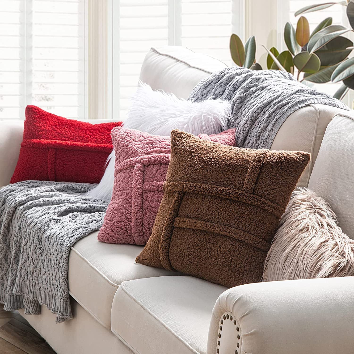 GRID Bouclé Throw Pillow With Modern Architectural Design