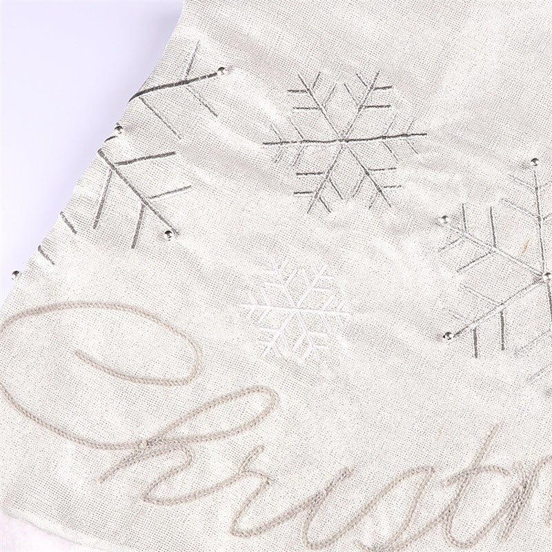 British Non-Woven Snowflake Christmas-Tree Skirt