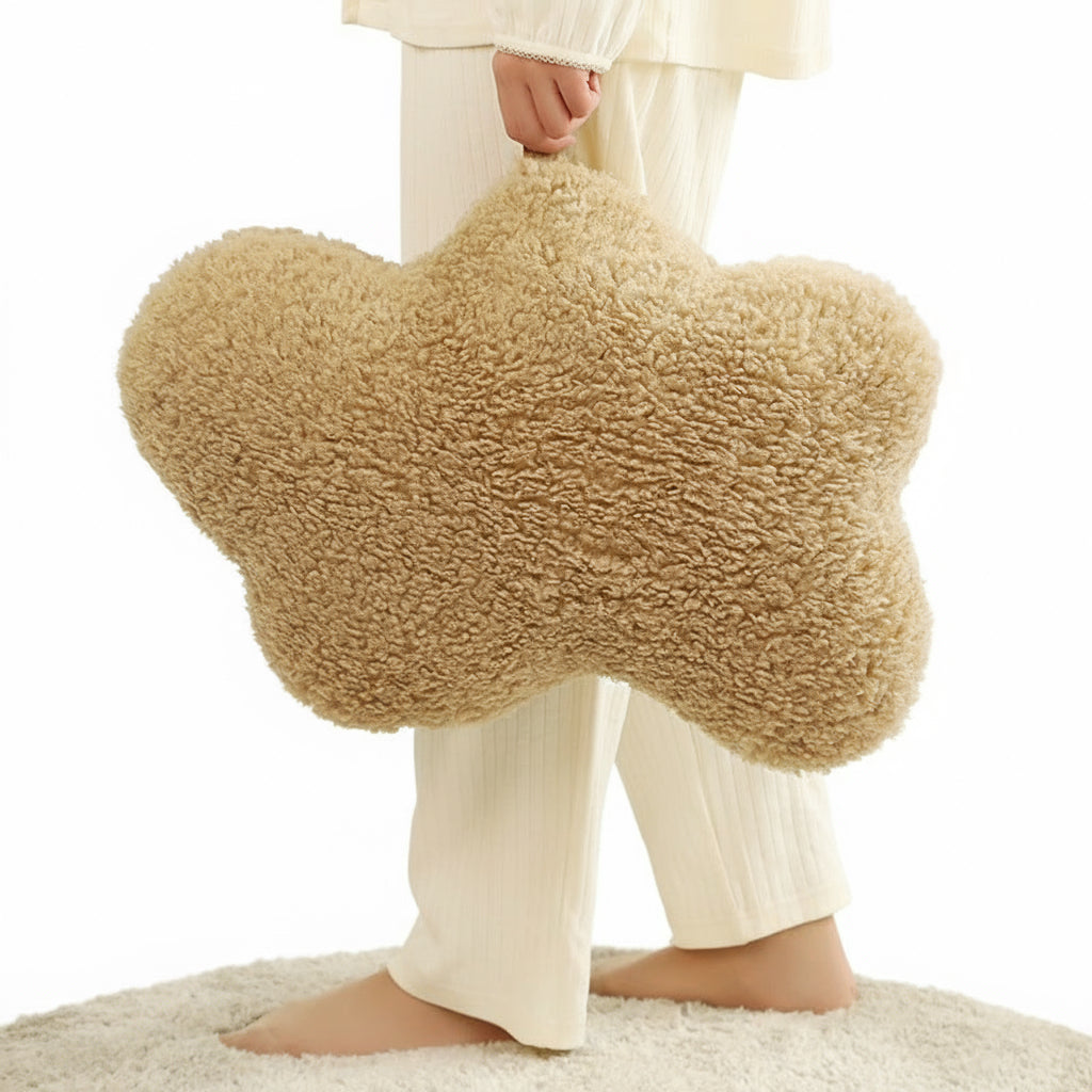 Dreamy Cloud Bouclé Accent Pillow, Including Core. (2-Pack)